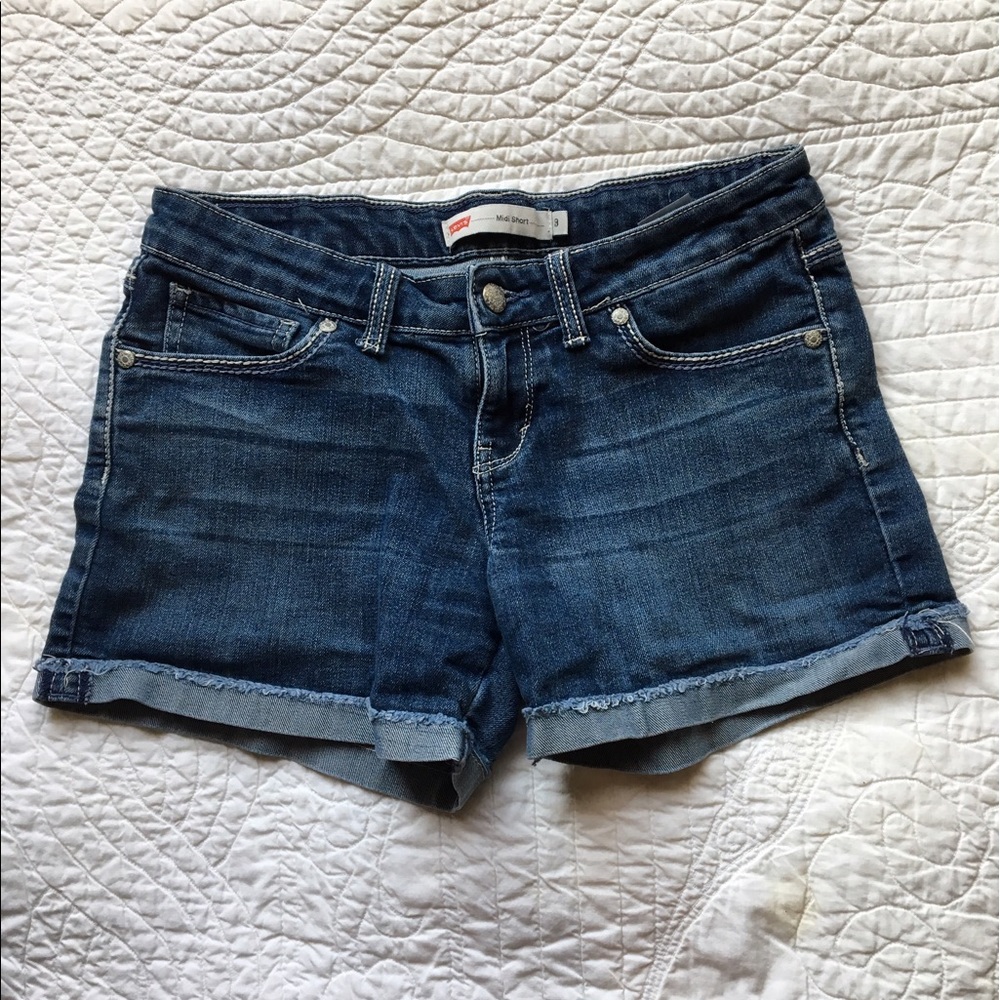 Levi's denim Midi shorts size 9