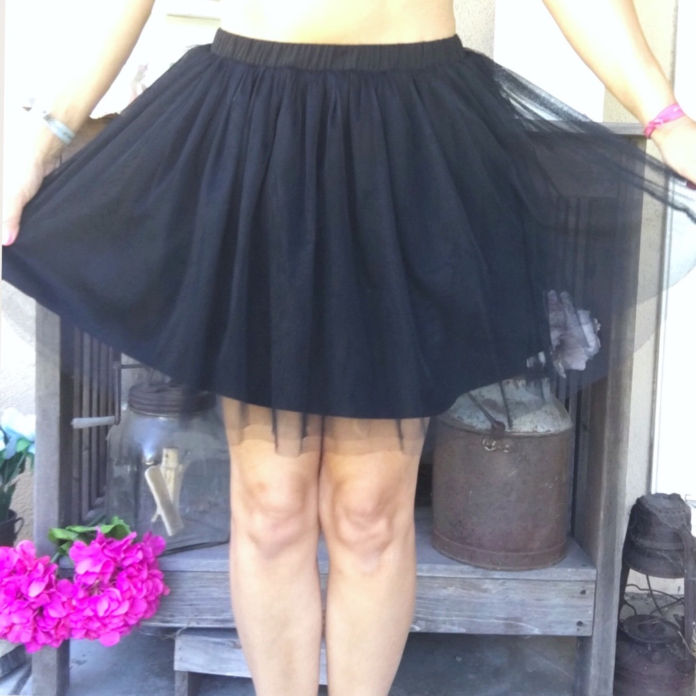 TULLE Layered Mini Pull On Skirt