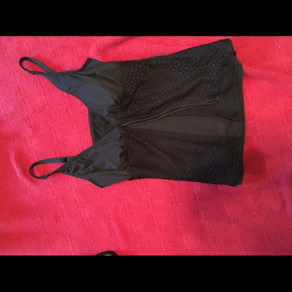 Black tankini