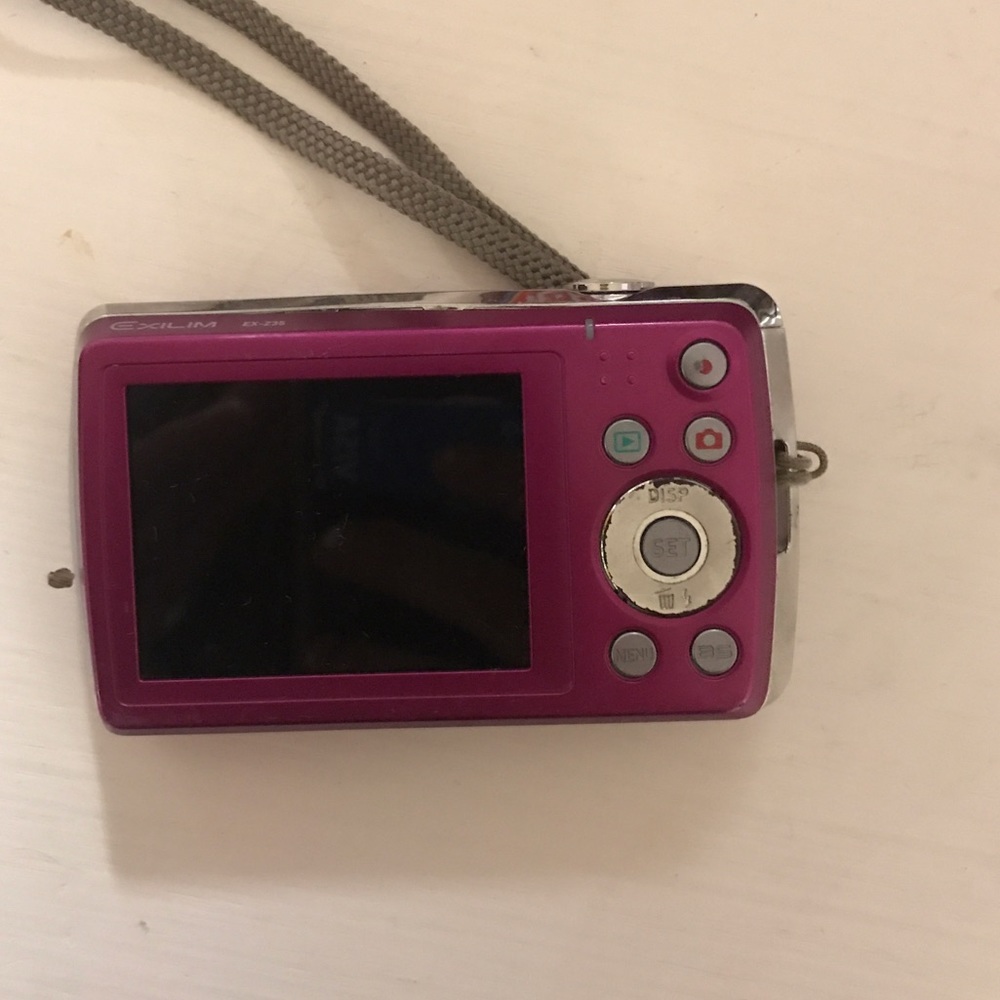 CASIO camera - Picture 2 of 2