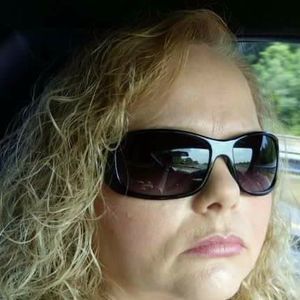 Meet your Posher, Karla