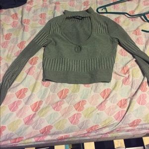 long sleeve crop top