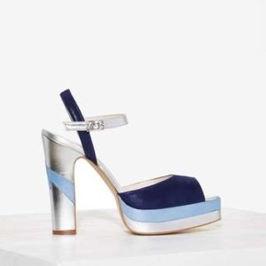 Terry de Havilland for Nasty Gal