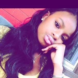 Meet your Posher, Mairah