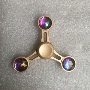 Pearl Gem Spinner