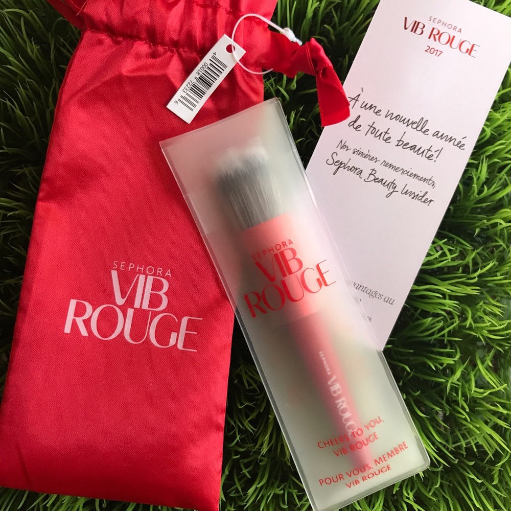 🍃 NEW Sephora VIB Rouge Makeup Brush