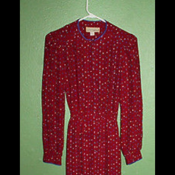 Vintage JH Paul Red Flora Modest - Picture 1 of 4