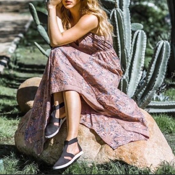 NIB Blush/Cream Cotton Sandal Espadrille Loafer - Picture 2 of 2