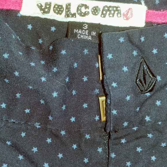 🌞Volcom shorts🌞 - Picture 3 of 3