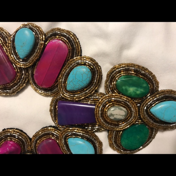 Jeweled Statement Necklace - Picture 2 of 3