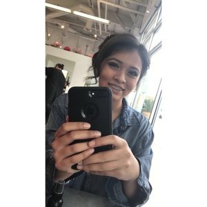 Meet your Posher, Vanessa