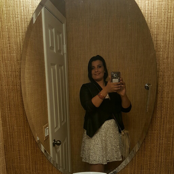 Women dress - Picture 6 of 7