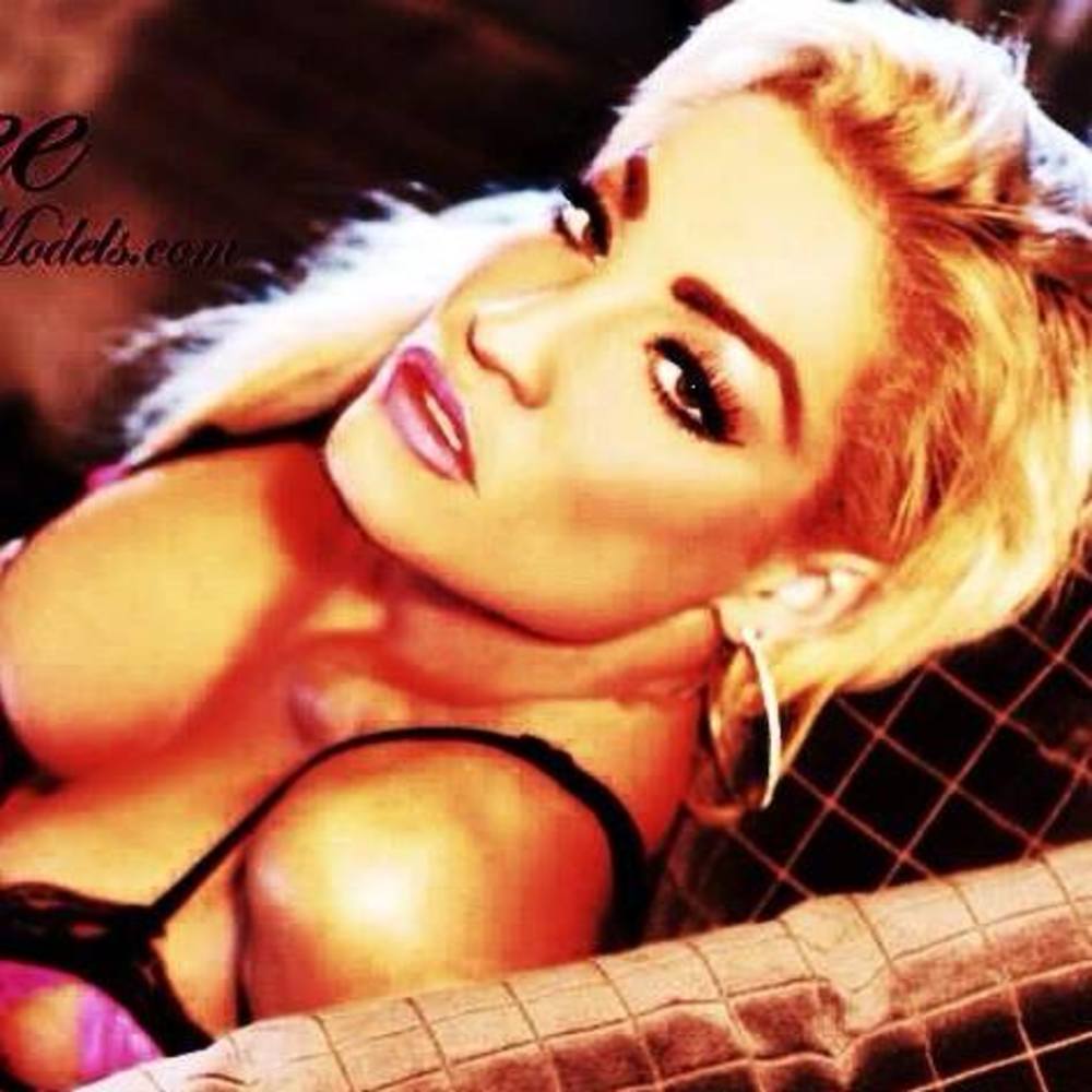 Meet your Posher, Kat