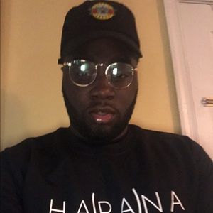 Meet your Posher, Kacey