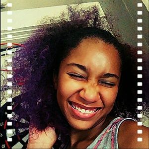 Meet your Posher, Arielle