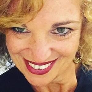Meet your Posher, Joan