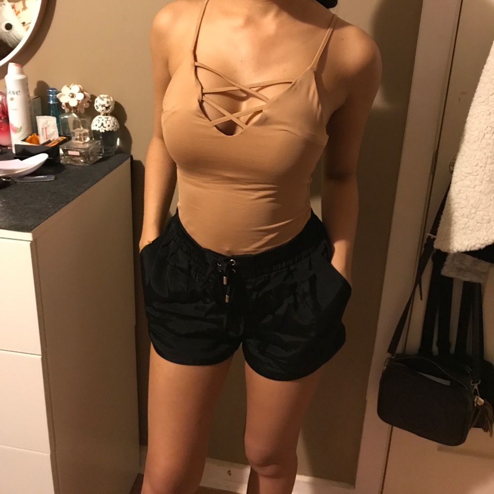 Criss cross top