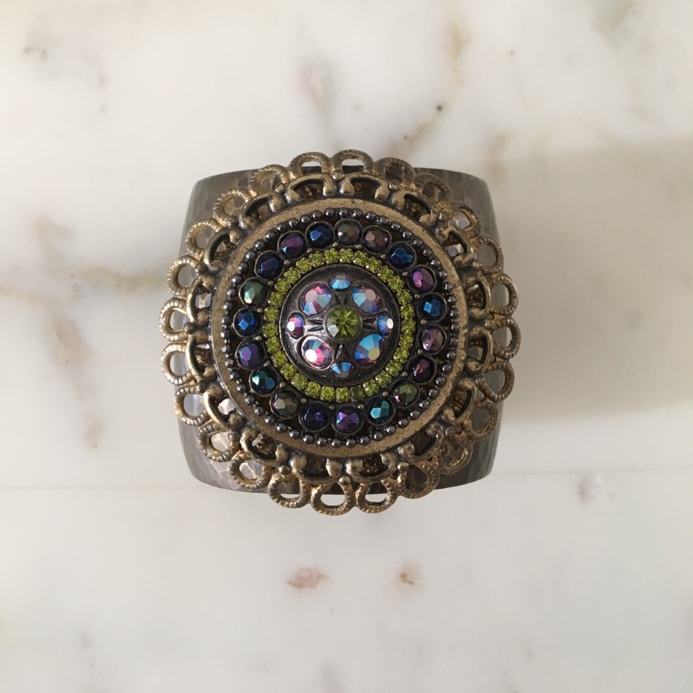 Ollipop Cuff Bracelet