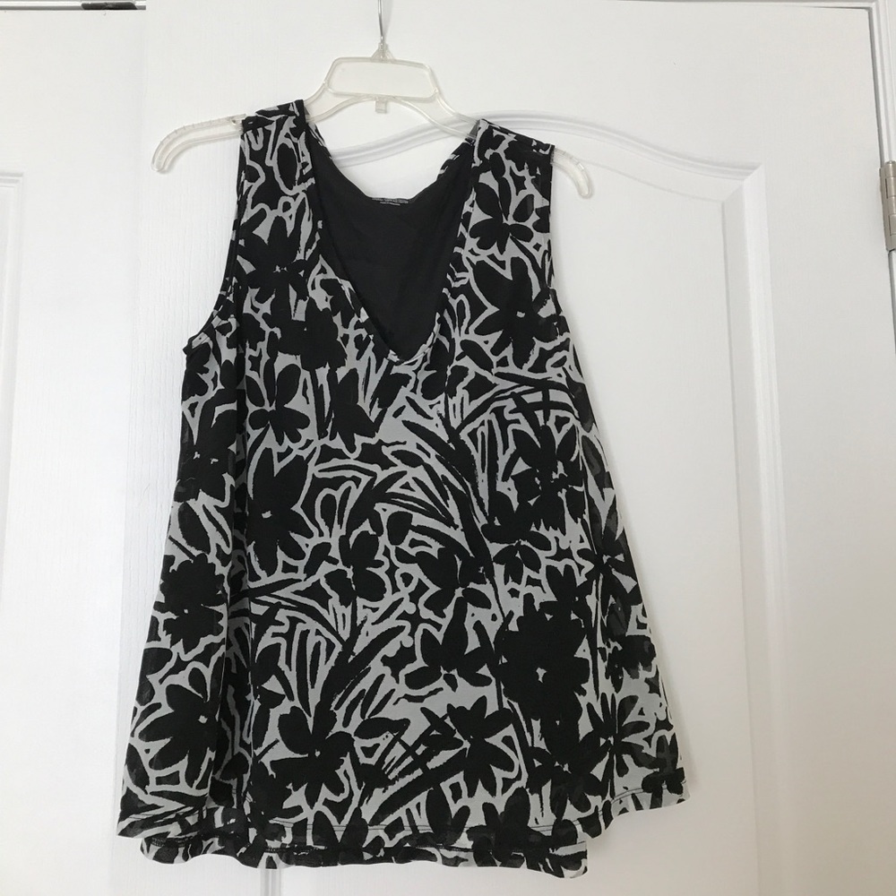 Floral tank size 14/16