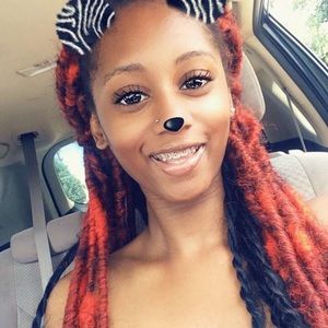 Meet your Posher, Chantelle