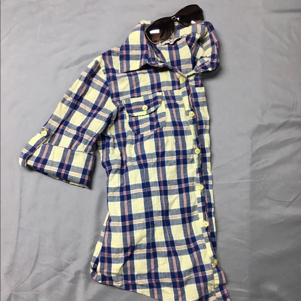 Magazine brand plaid flannel shirt