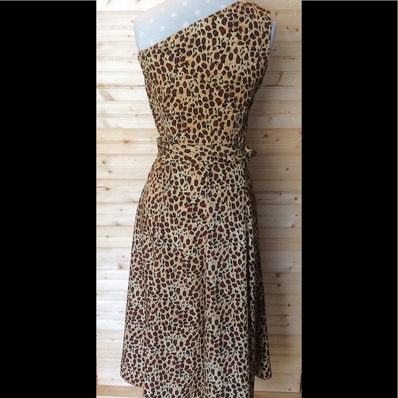 Vassarette Dresses & Skirts - Vintage One Shoulder Vassarette Dress