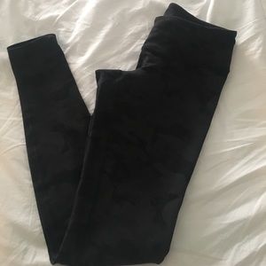 Lululemon Camo Wunder Under Leggings