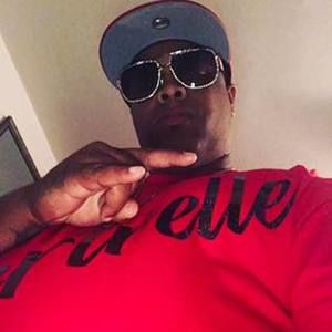 Meet your Posher, Papertrelle