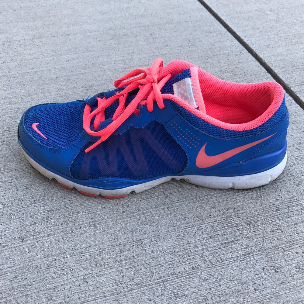Blue and Coral Nike Running Shoes Size 9.5