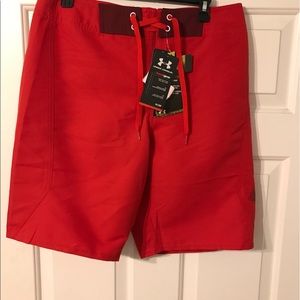 NWT Under Armour 32 Men's Red Board Shorts
