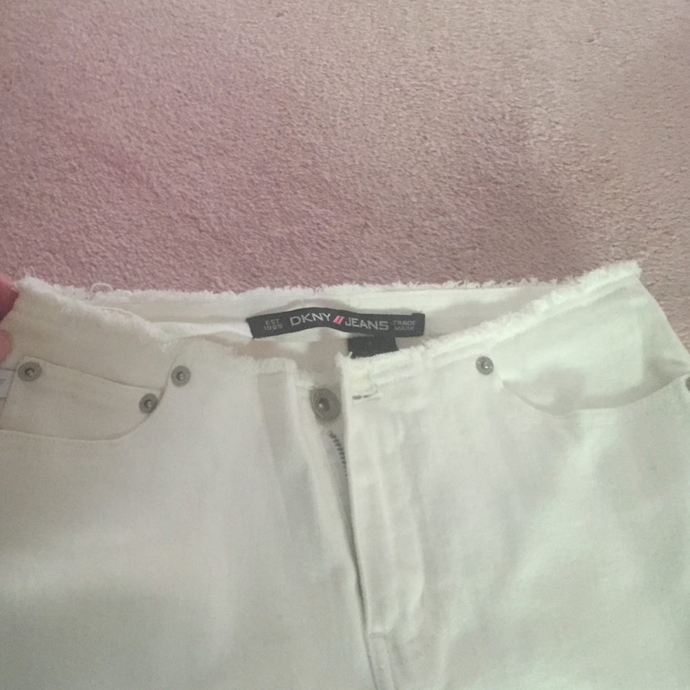 DKNY Capri jeans