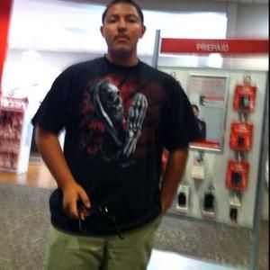 Meet your Posher, Christopher