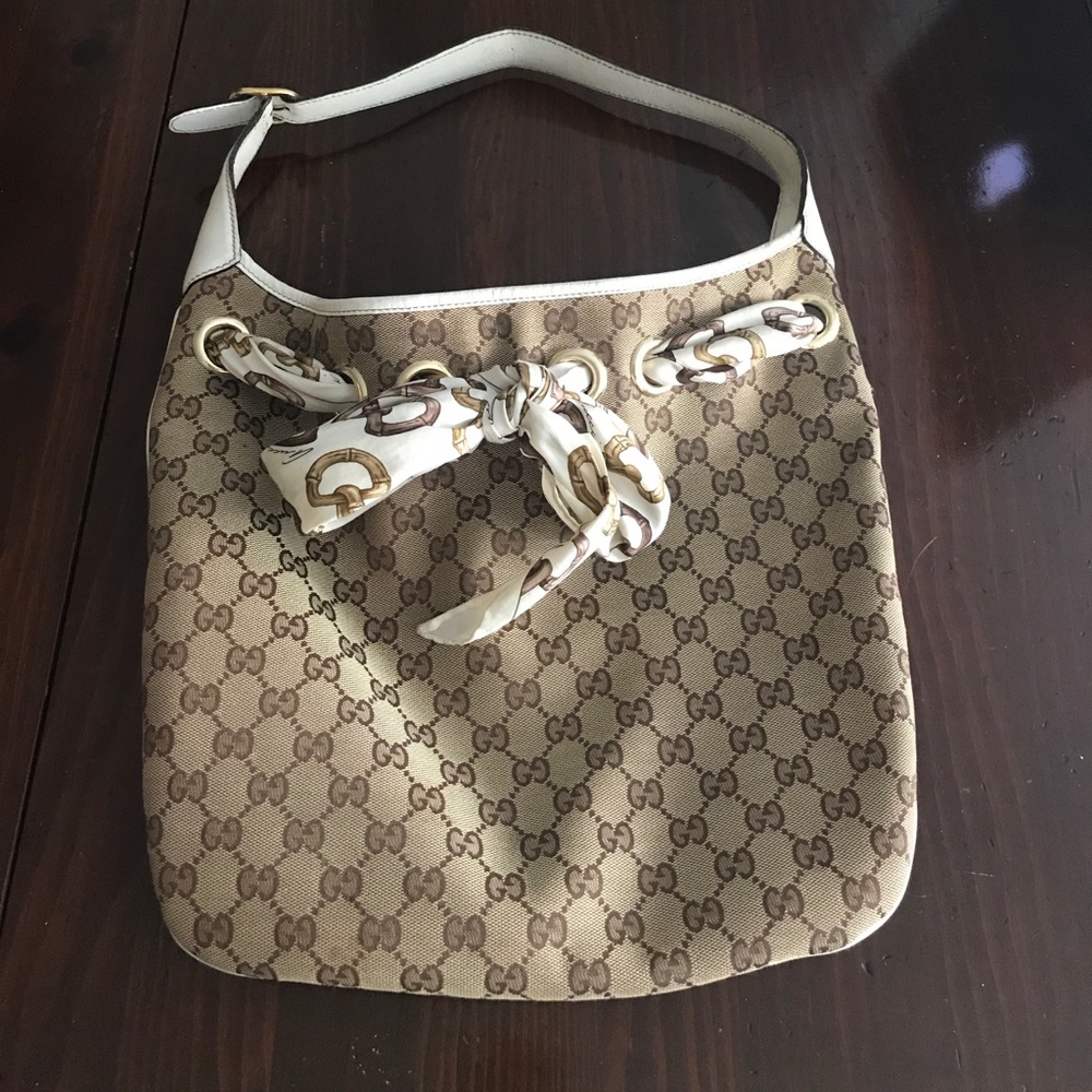 Gucci horsebit scarf hobo 100 % authentic