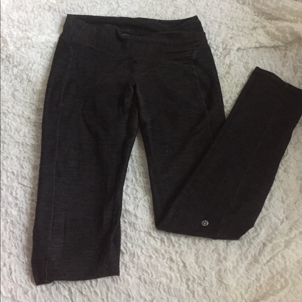 LuLuLemon Astro Groove yoga pant
