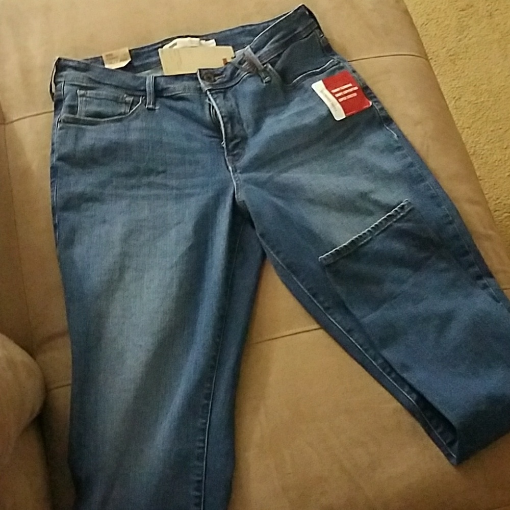 Levi