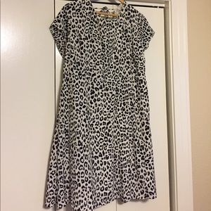 Old Navy snow leopard dress