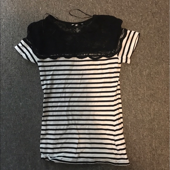 Lace top - Picture 1 of 1