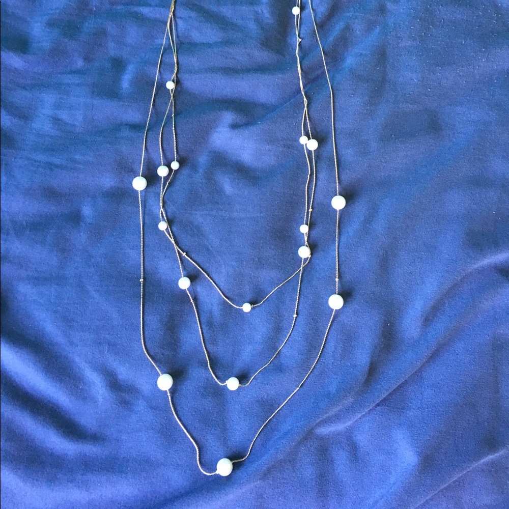 Layered pearl necklace
