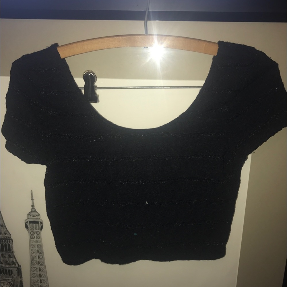 ⚫️Aeropostale Lace Crop Top⚫️