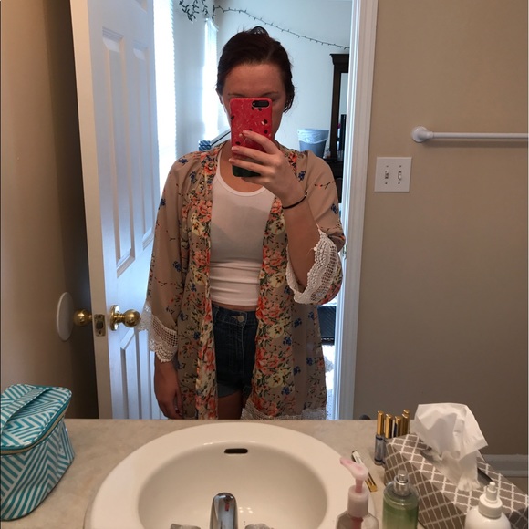 Cardigan - Picture 2 of 3