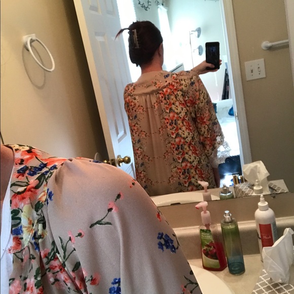 Cardigan - Picture 3 of 3