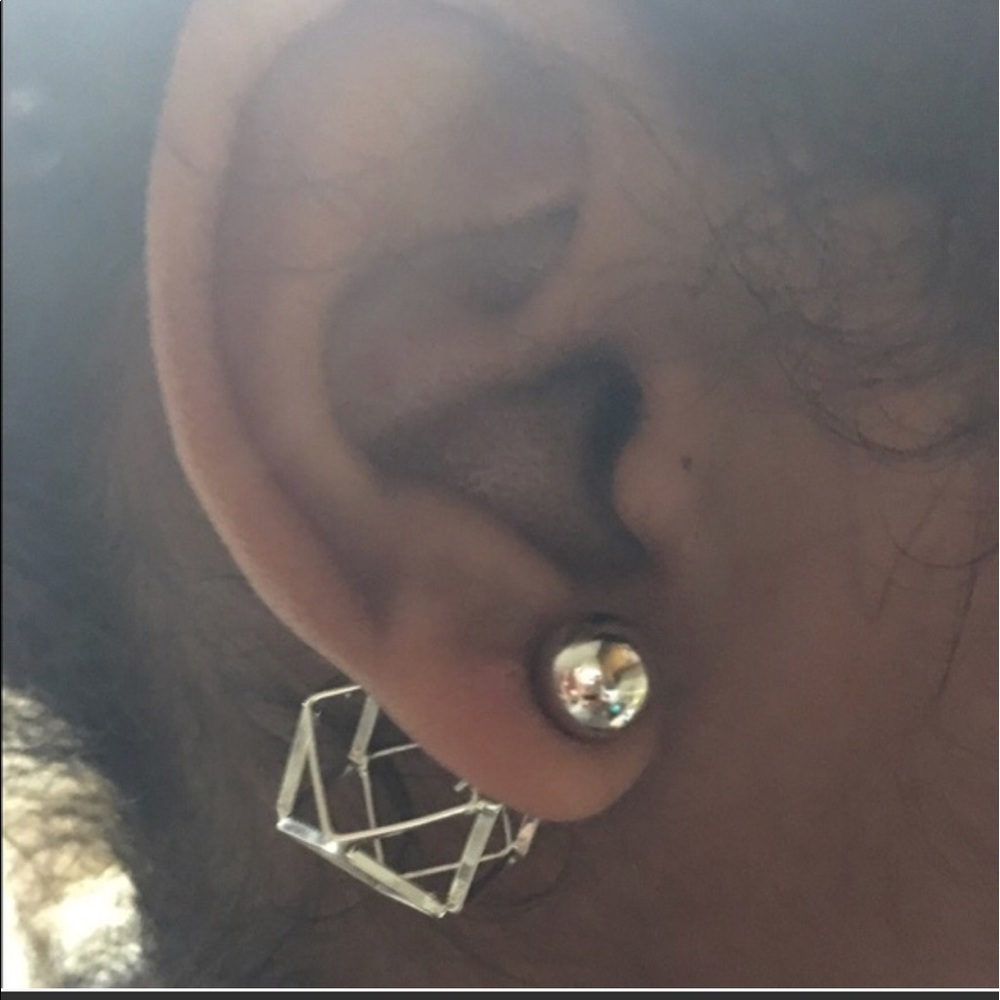 Geometric Earrings❌❌SOLD - Picture 3 of 3