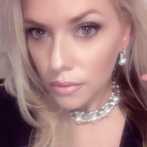 Meet your Posher, Francesca