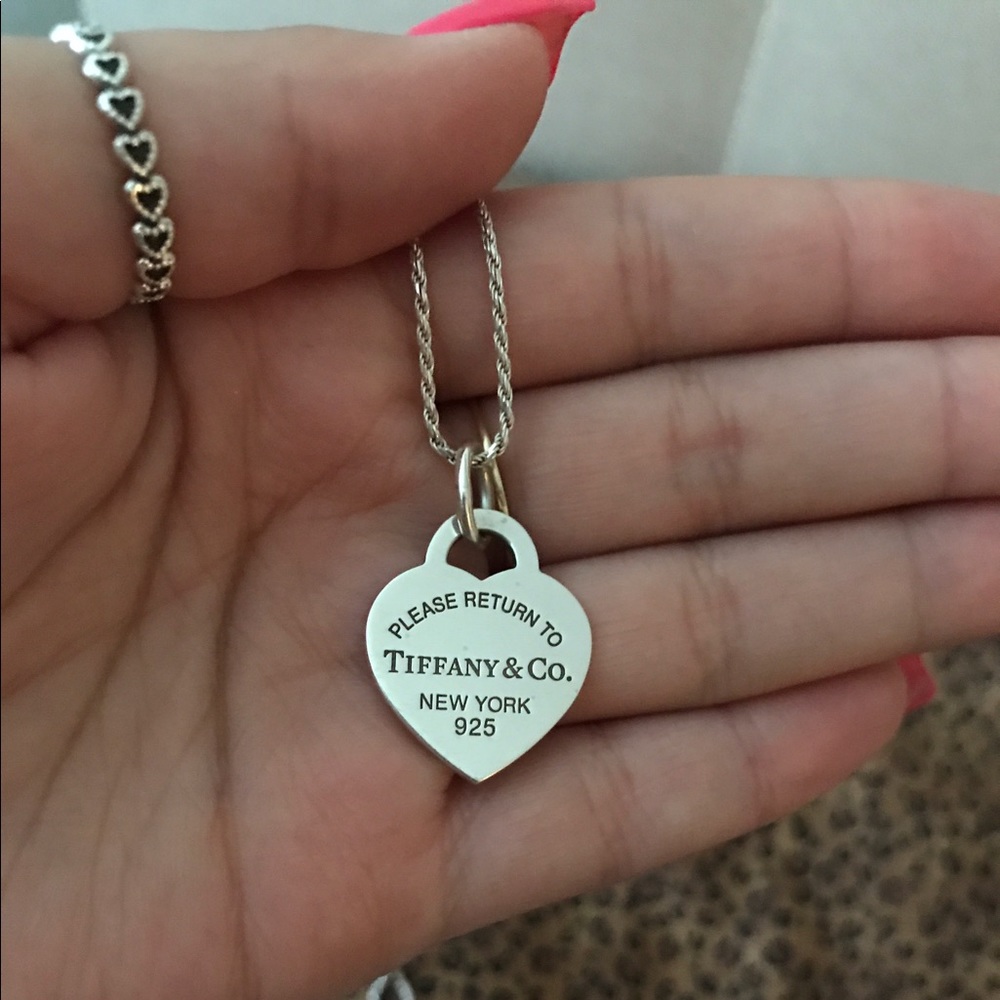 Tiffany And Co Heart Necklace