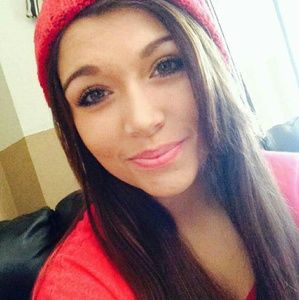 Meet your Posher, Bianca