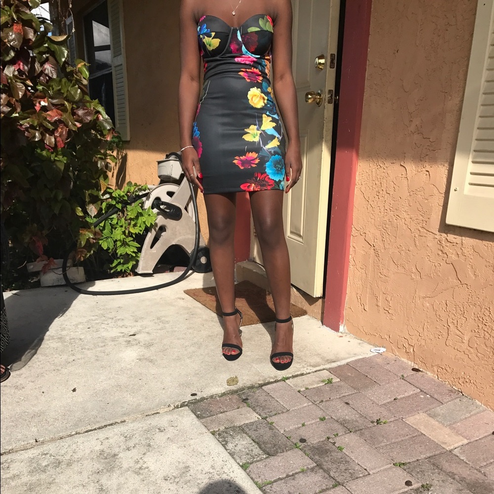 BeBe 2 in 1 dress - Picture 3 of 3