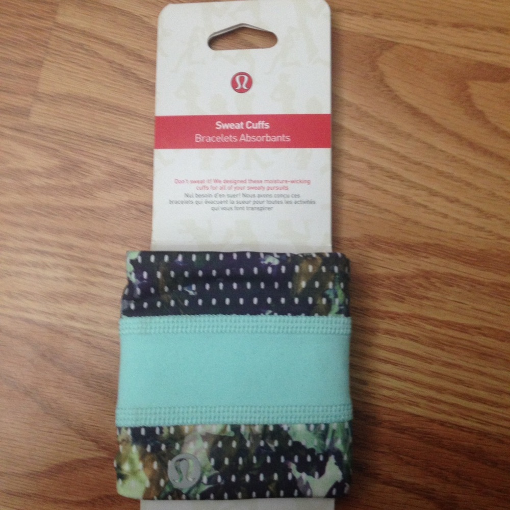 NWT Lululemon Sweat Cuffs