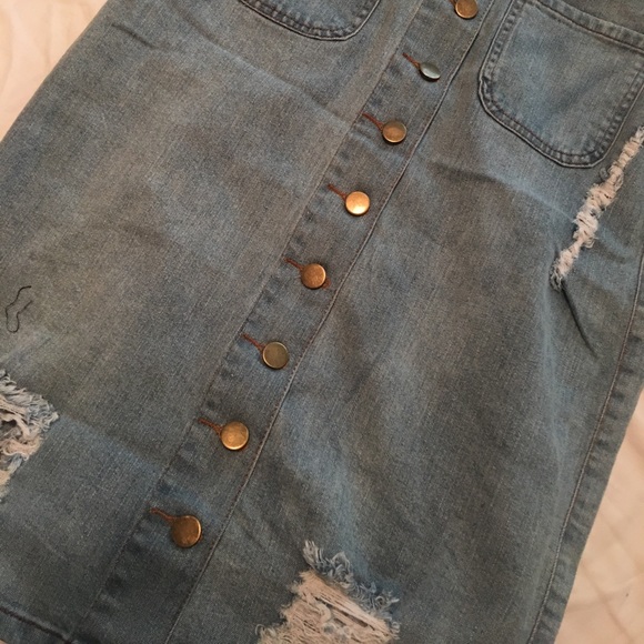 🚫SOLD🚫 - Picture 2 of 4