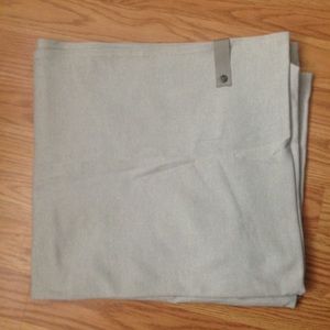 EUC Lululemon Vinyasa Scarf