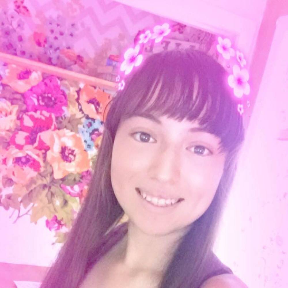 Meet your Posher, Hannah